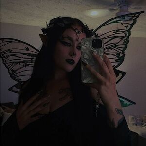 Meet your Posher, Cacaroline